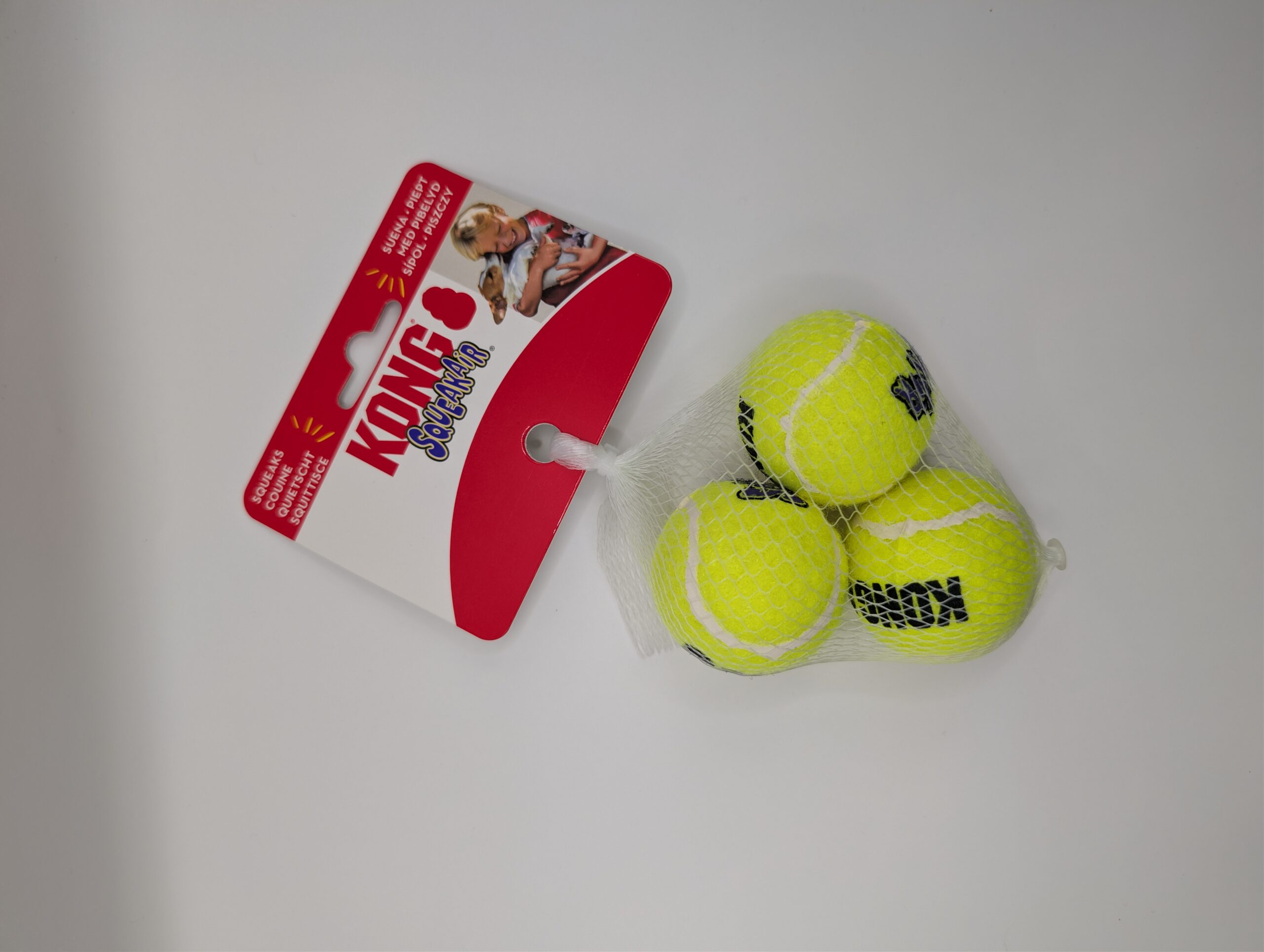 PIŁKA DLA PSA Kong SqueakAir ROZMIAR S piszcząca 3szt 5,1CM